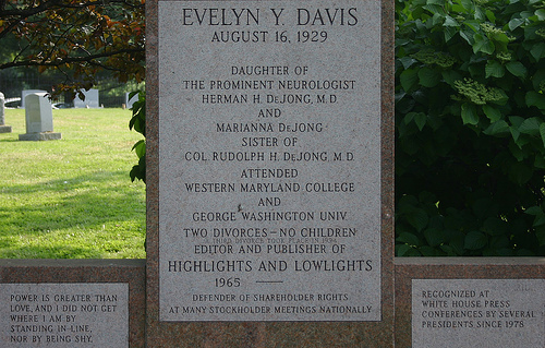 Evelyn-Y-Davis.jpg