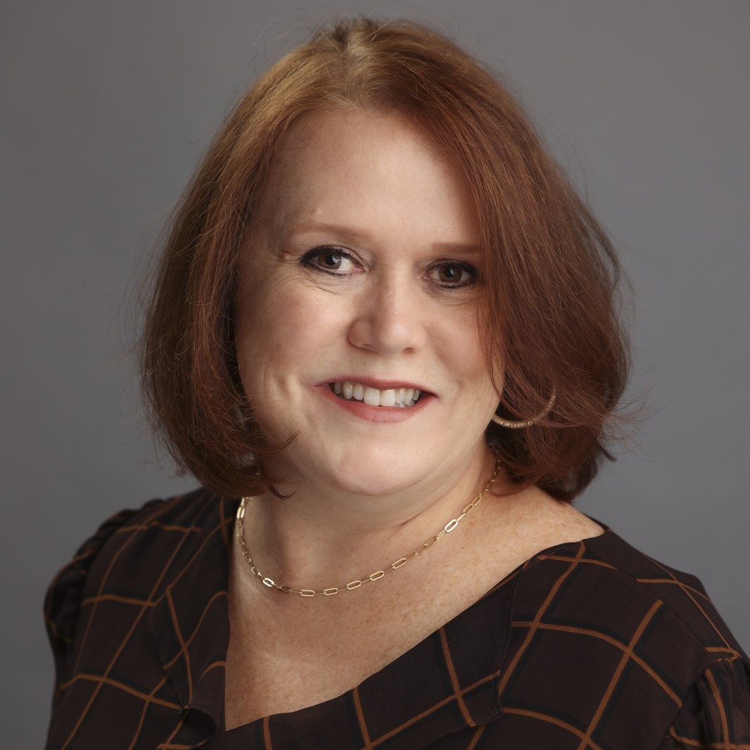 Headshot of Dottie Schindlinger